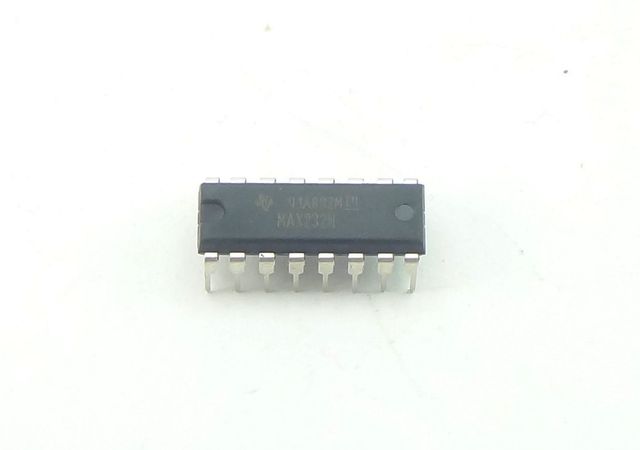 Fig 1:AT89S Series 8051 Programmer